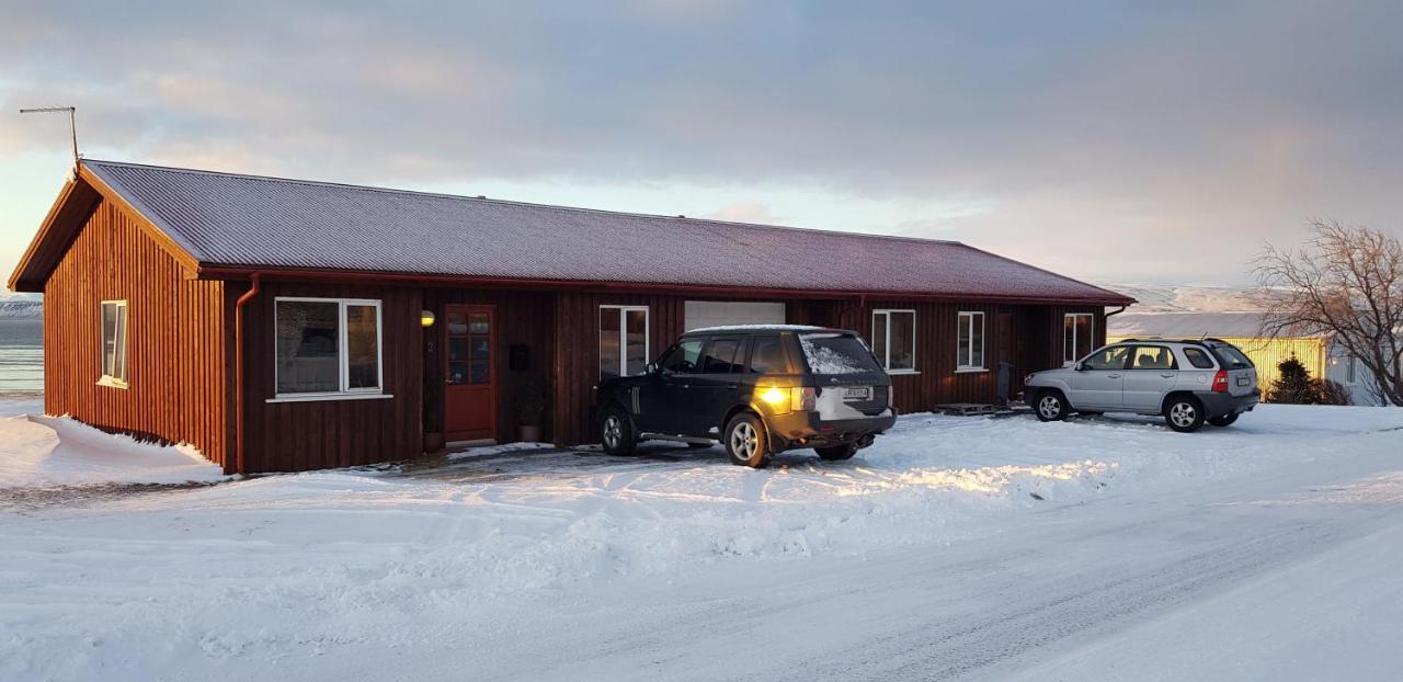 Kind Guesthouse - The Village Budardalur Exteriör bild